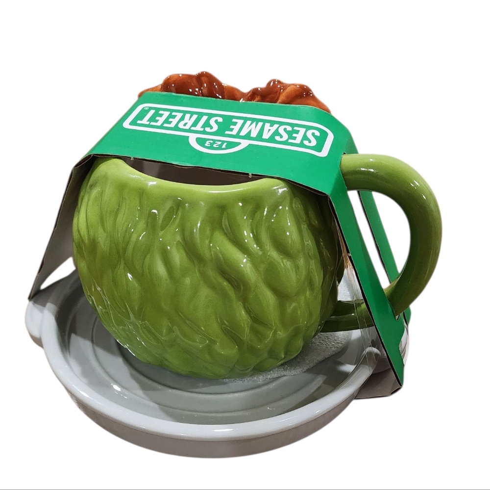 NWT Oscar the Grouch Ceramic Mug and Cookie Plate - Picture 3 of 6